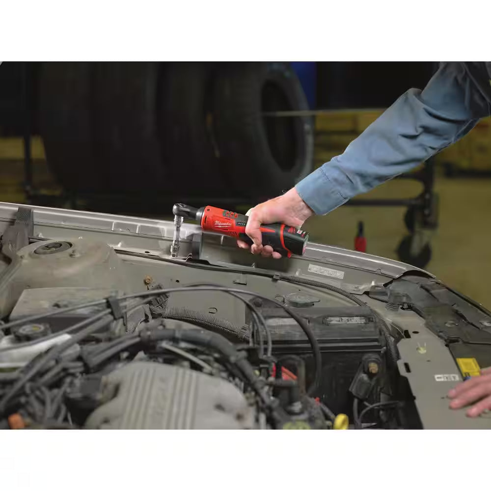 M12 12V Lithium-Ion Cordless 3/8 In. Ratchet Kit with One 1.5 Ah Battery, Charger and Tool Bag